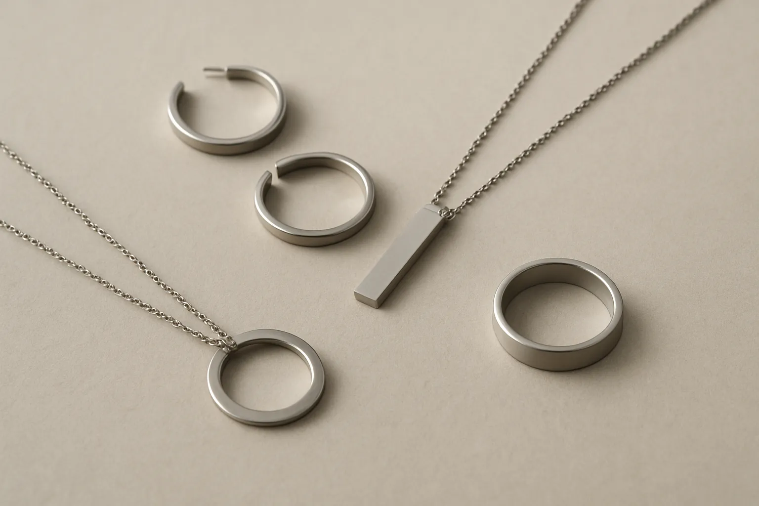 The Rise of Minimalist Stainless Steel Jewelry: A Trend for Fashion-Forward Retailers